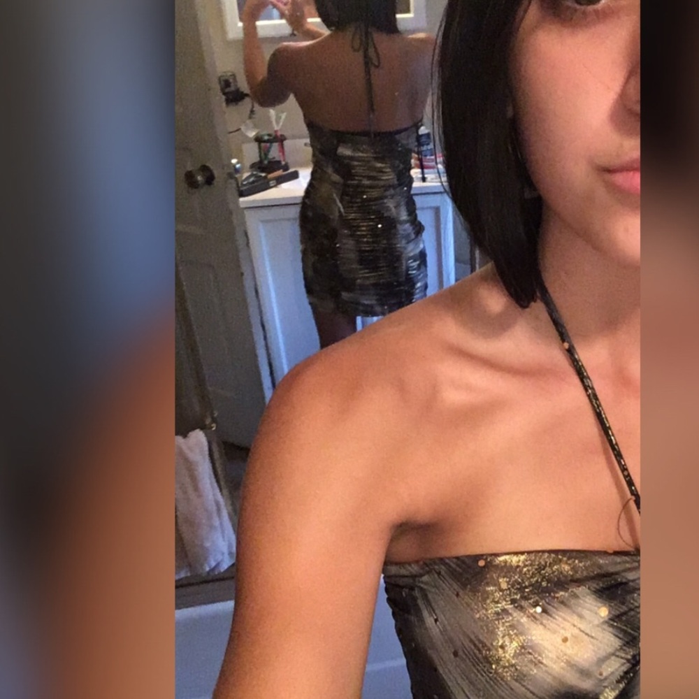 COPY - Bodycon Dress - Picture 3 of 3